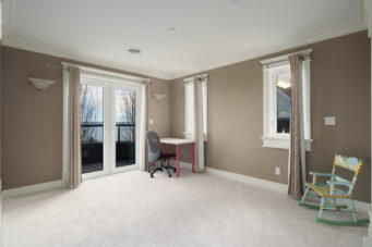 CUSTOM GORGEOUS HOME WITH PANORAMIC VIEW -- 2291 Orchard Ln, West Vancouver